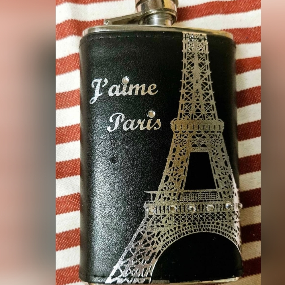 J'aime Paris Stainless Steel 5oz Flask Eiffel Tower Rhinestones 4.5" - Picture 2 of 9